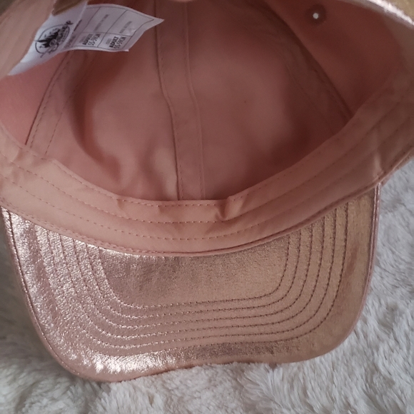 Disney Cap - Picture 2 of 4